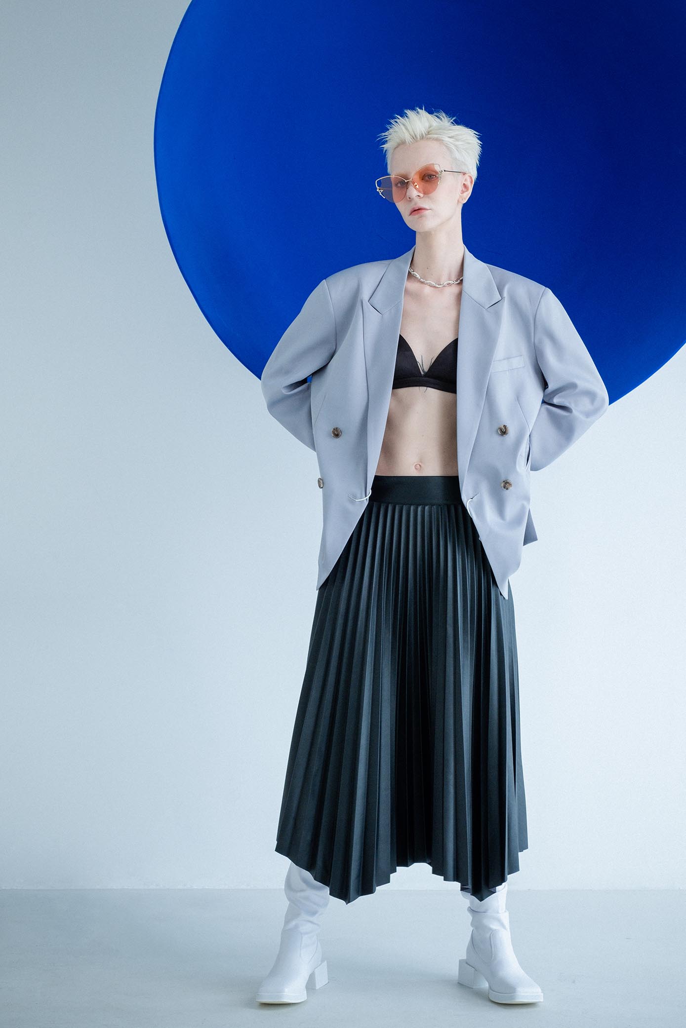 MYTH Greece BEETLE Womens laides pink retro 70s butterfly shape sunglasses with snake shape rim decoration.thin gold metal frame elegant vibe