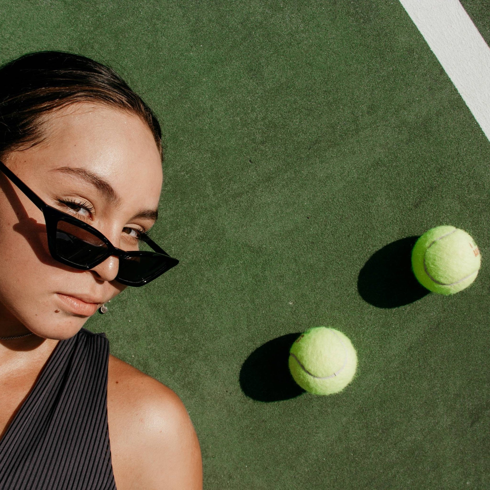 Sunglasses Trends at Tennis Grand Slam Tournaments: From Royal-Approved "Old Money" Style to Modern Wraparound Shades